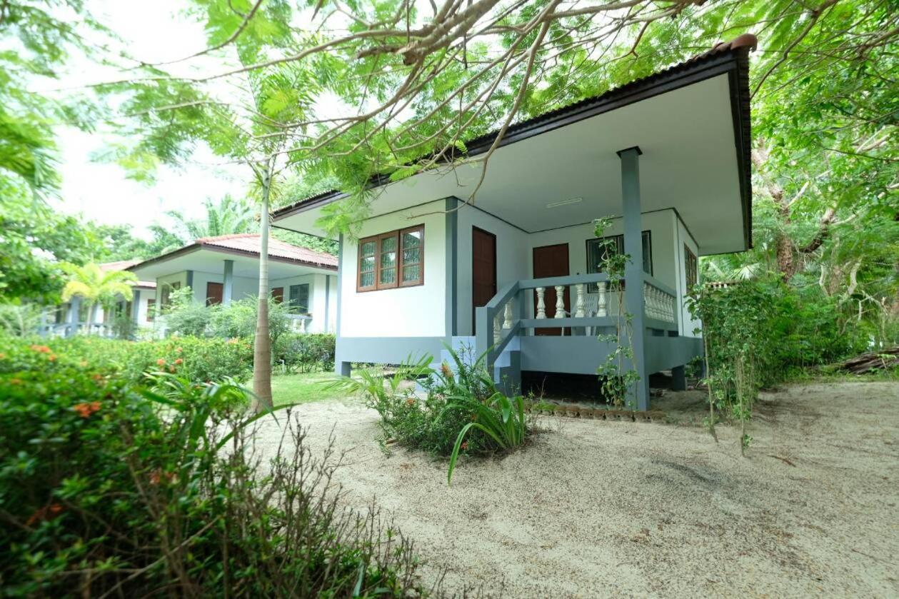 Villa Baan Wasana Lipa Noi Exterior foto